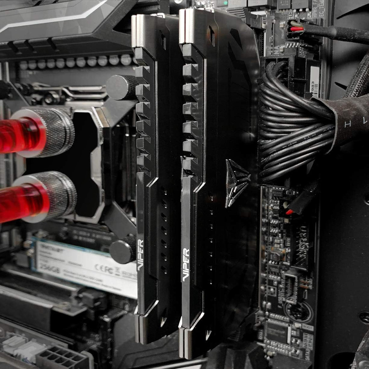 Patriot Viper Steel DDR4 32GB (2 x 16GB) 3600MHz CL18 Gaming Minneskit - PVS432G360C8K