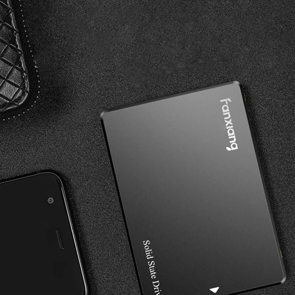 Fanxiang S101 1 TB SSD SATA III 6 Gb/s 2,5 tum intern solid state-enhet, läshastighet upp till 550 MB/sek, kompatibel med bärbara datorer och PC stationära datorer (svart)