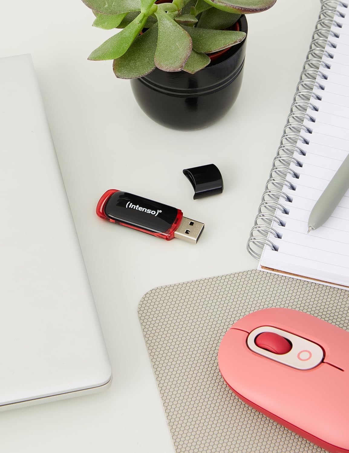 Intenso Business Line - Flash Drive 16 GB - USB 2.0, Black/Red