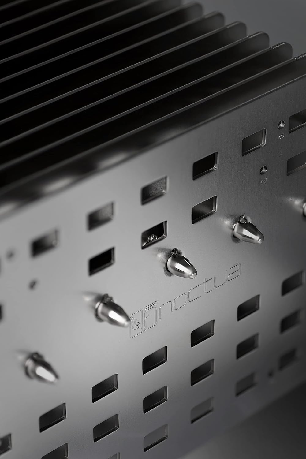 Noctua NH-P1, Tyst Högpresterande Passiv och Fläktlös CPU-kylare