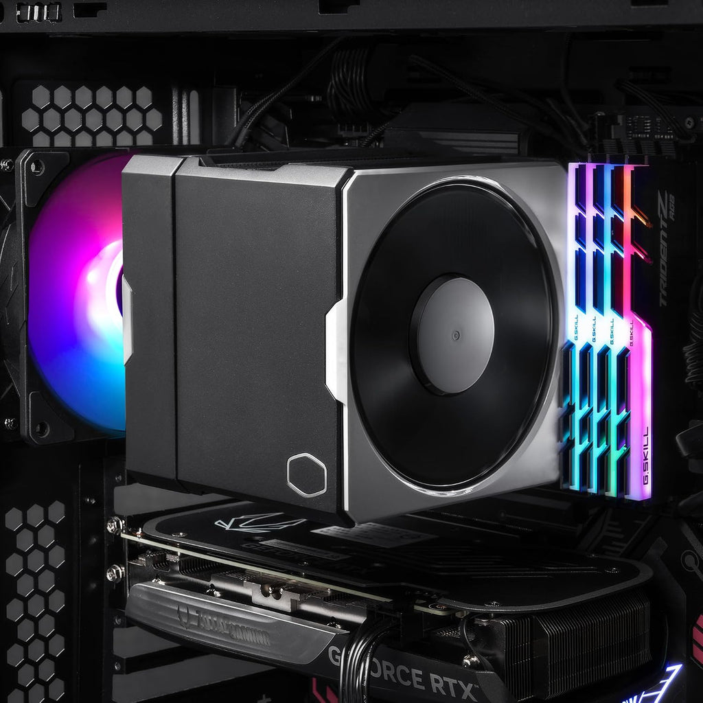 Cooler Master Hyper 212 Black CPU-Luftkylare - Aluminiumfinish, 4 Kontinuerliga Direktkontaktvärmerör, SickleFlow 120 Edge Fläkt, LGA1700 & AM5 Fäste - Svart