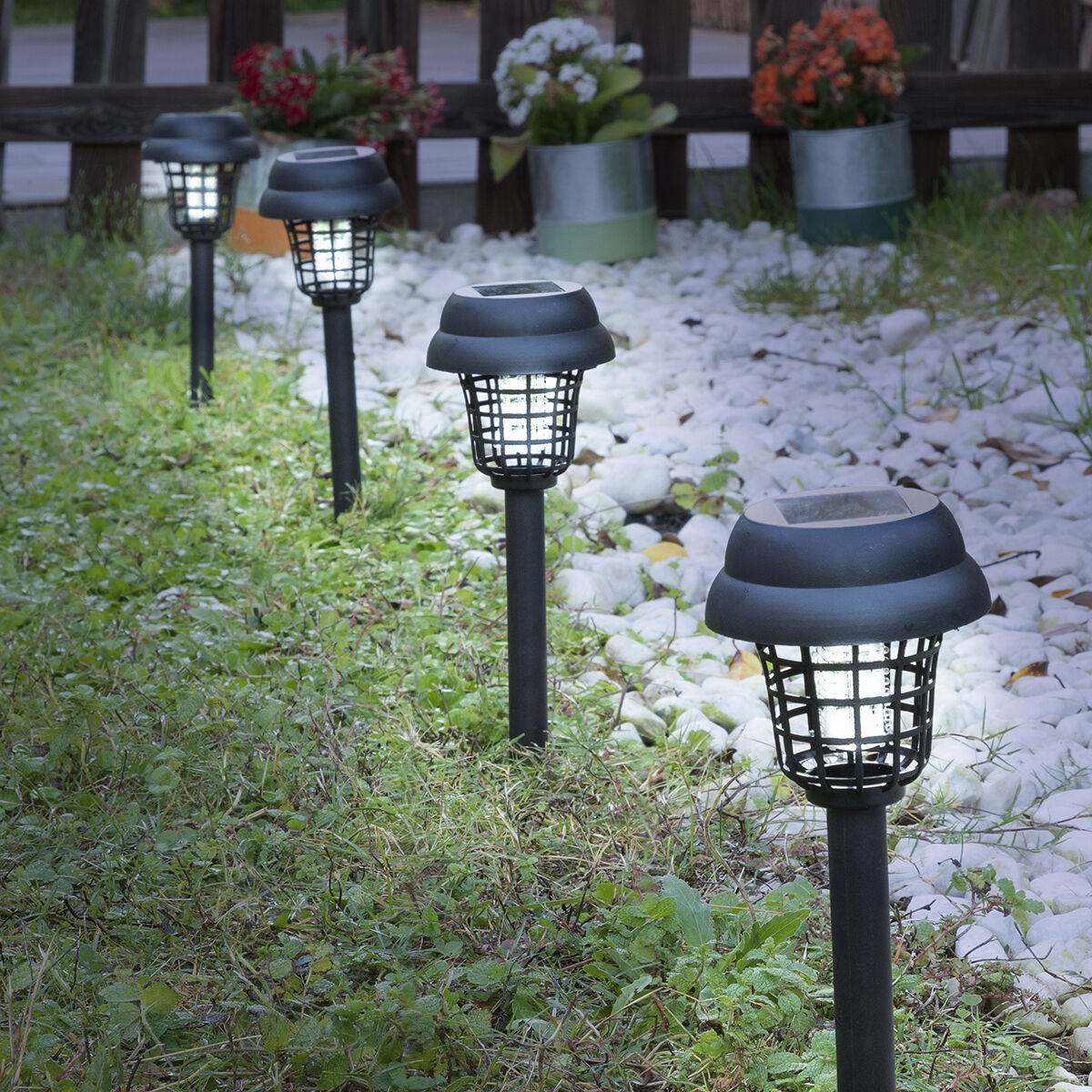Mosquito-killing Solar Garden Lamp Garlam InnovaGoods-11